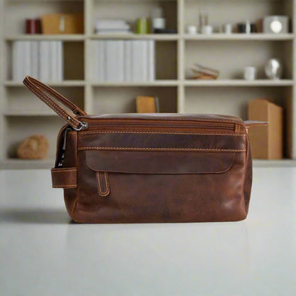 Trousse de toilette de voyage Darwin en cuir Greenwood