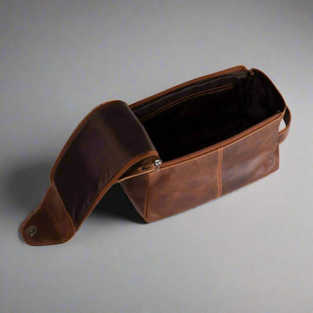 Trousse de toilette de voyage Darwin en cuir Greenwood