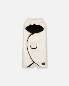 Couverture bébé Snugly conçue pour les sièges auto et les poussettes, blanc cassé