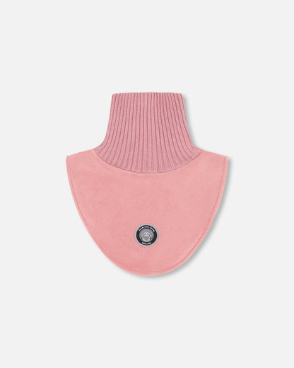Cache-cou en polaire et tricot rose poudré