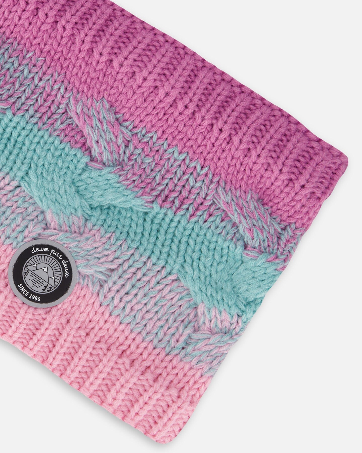 Cache-cou en maille doublé rose, orange et turquoise