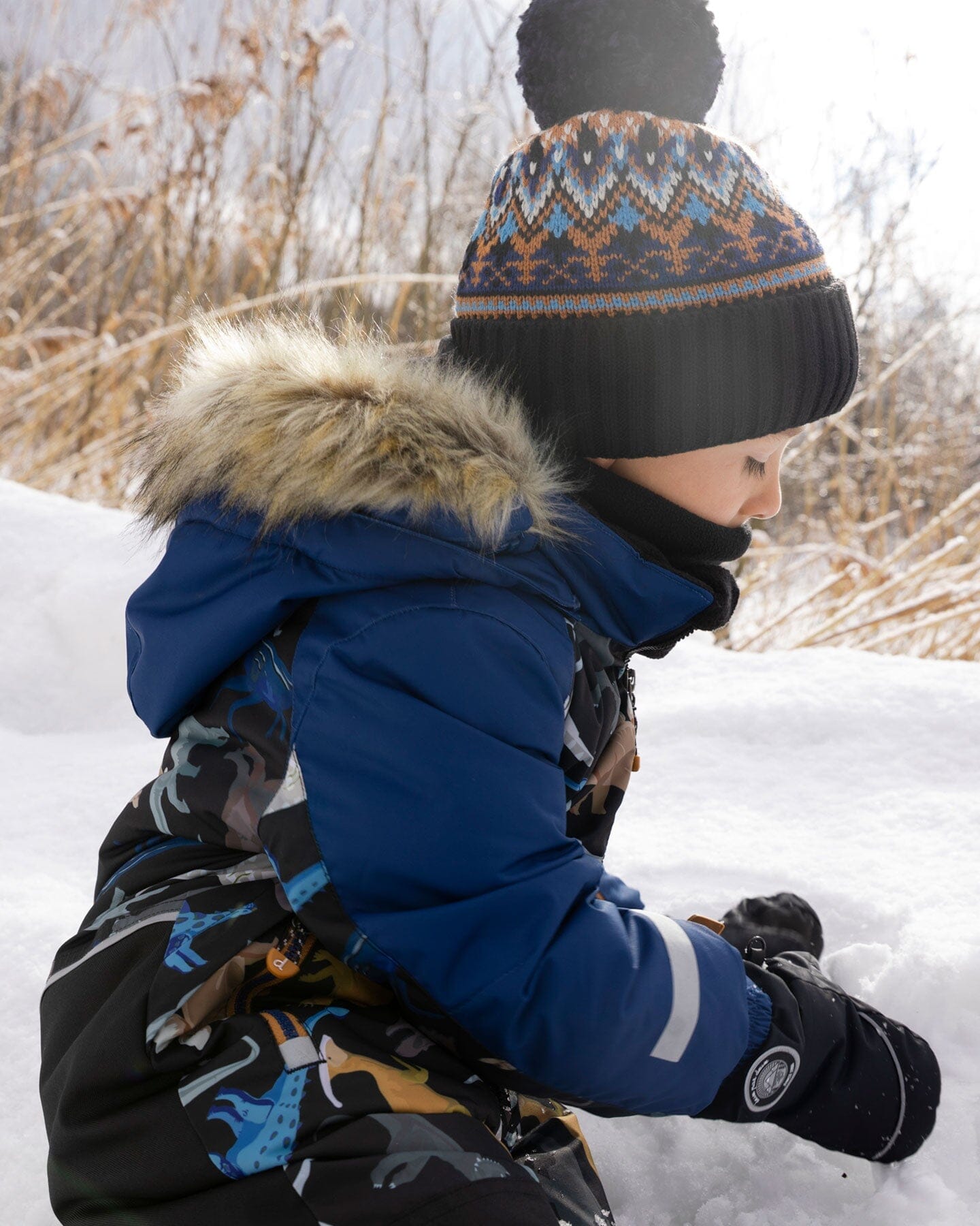 Bonnet d'hiver tricoté doublé avec pompon taupe et marine