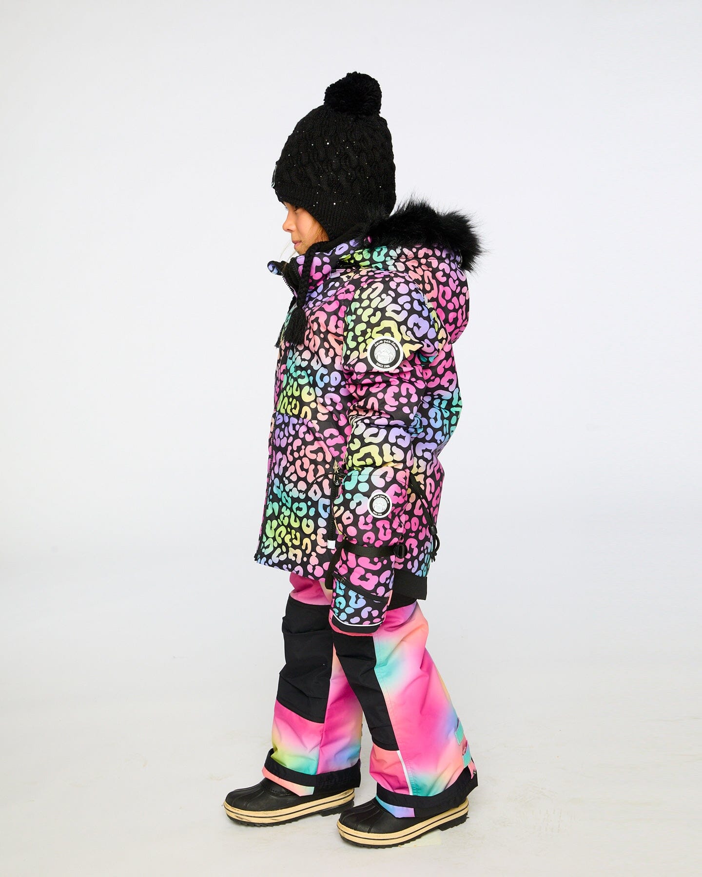 Winter Peruvian Knit Hat With Pompom And Lining Black