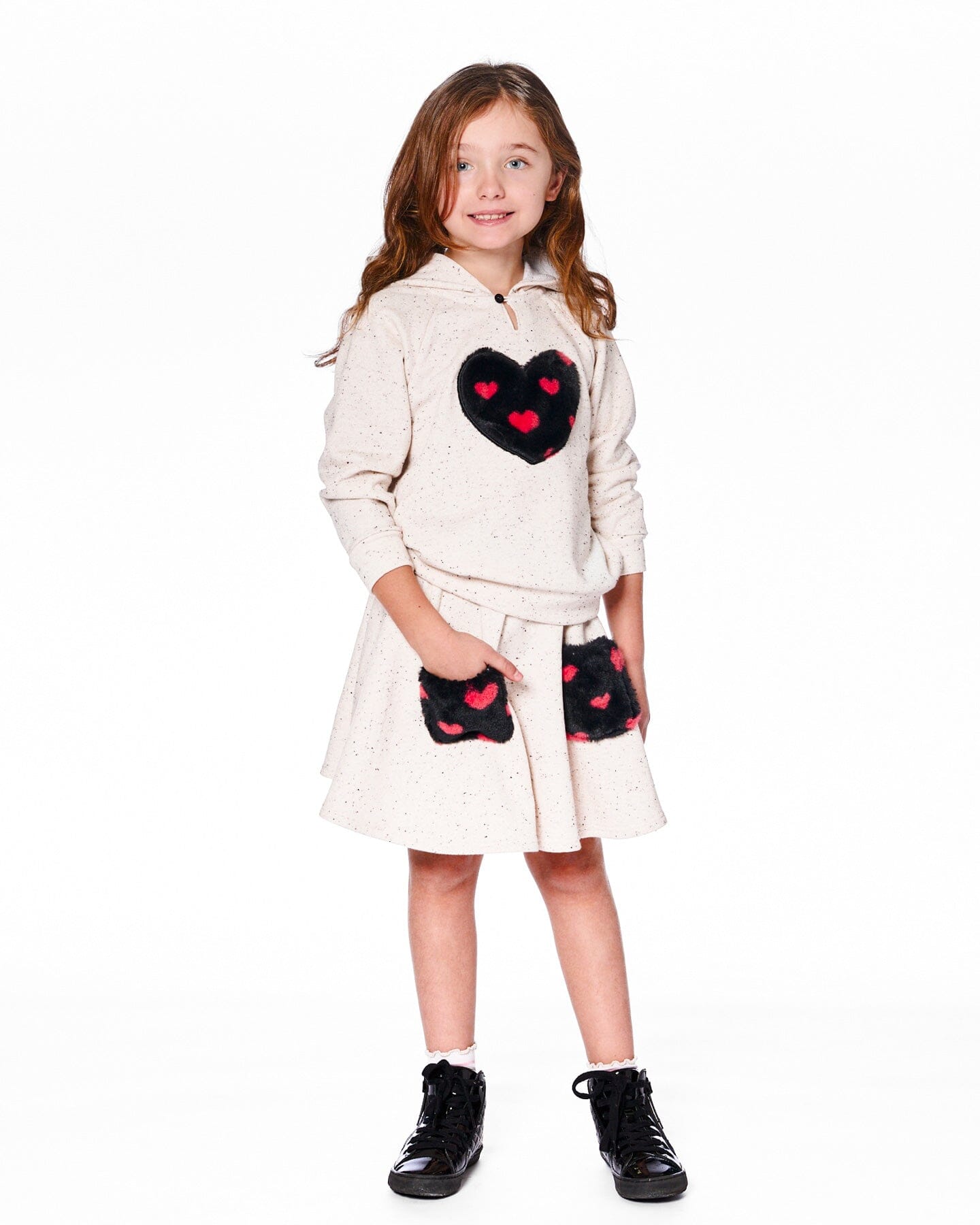 Sweat à Capuche Molletonné Beige Scintillant avec Applique Cœur