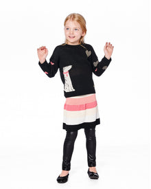 Pull en maille noir avec dalmatien et cœurs