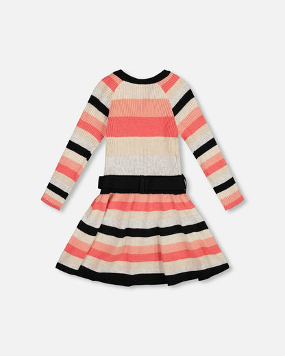 Robe en maille rayée beige, noire et rose