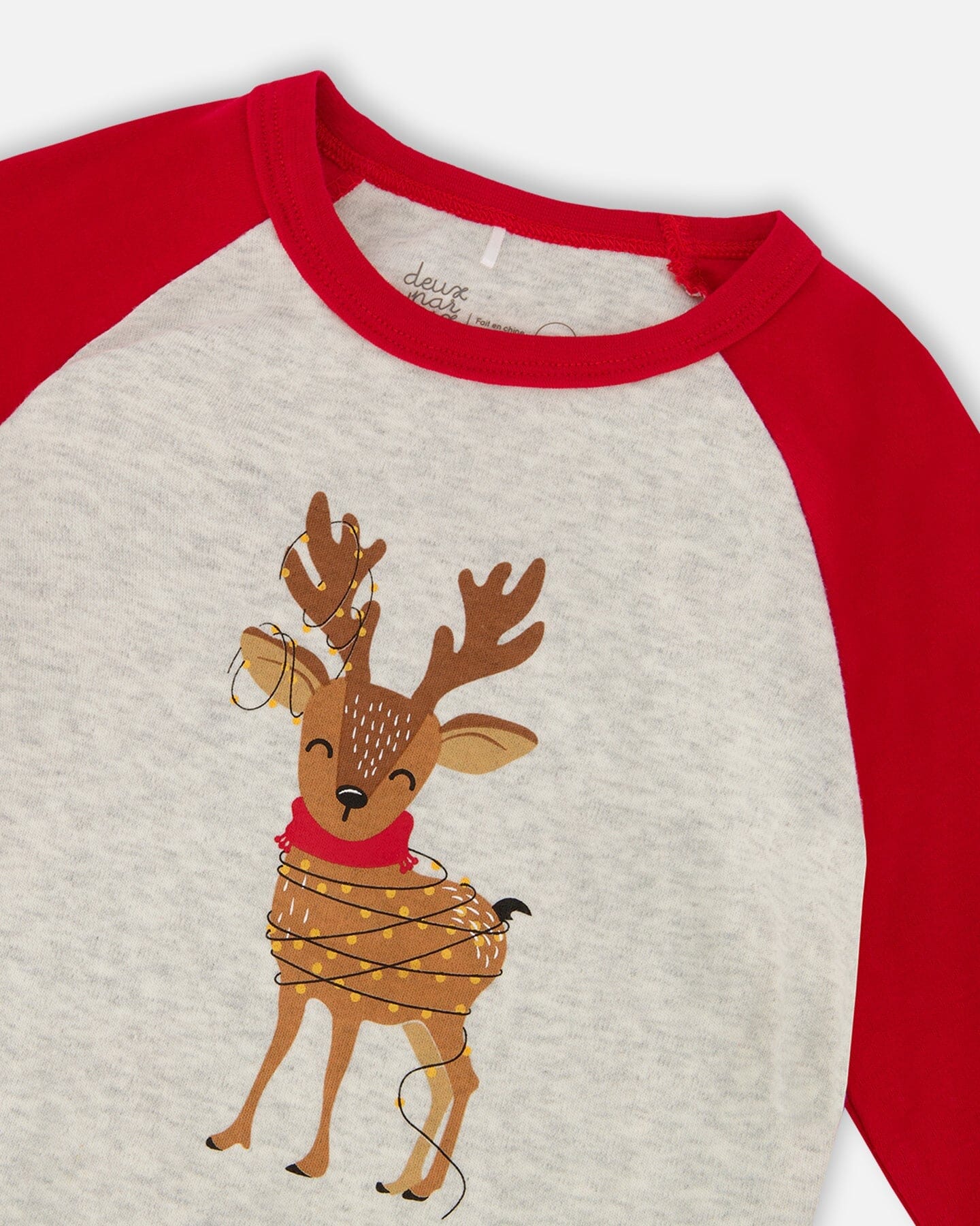 Ensemble pyjama deux pièces en coton biologique imprimé rennes beige