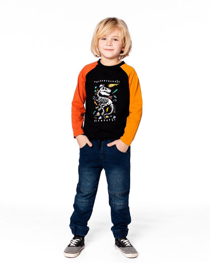 T-shirt noir à manches longues et coupe raglan avec imprimé dinosaure phosphorescent