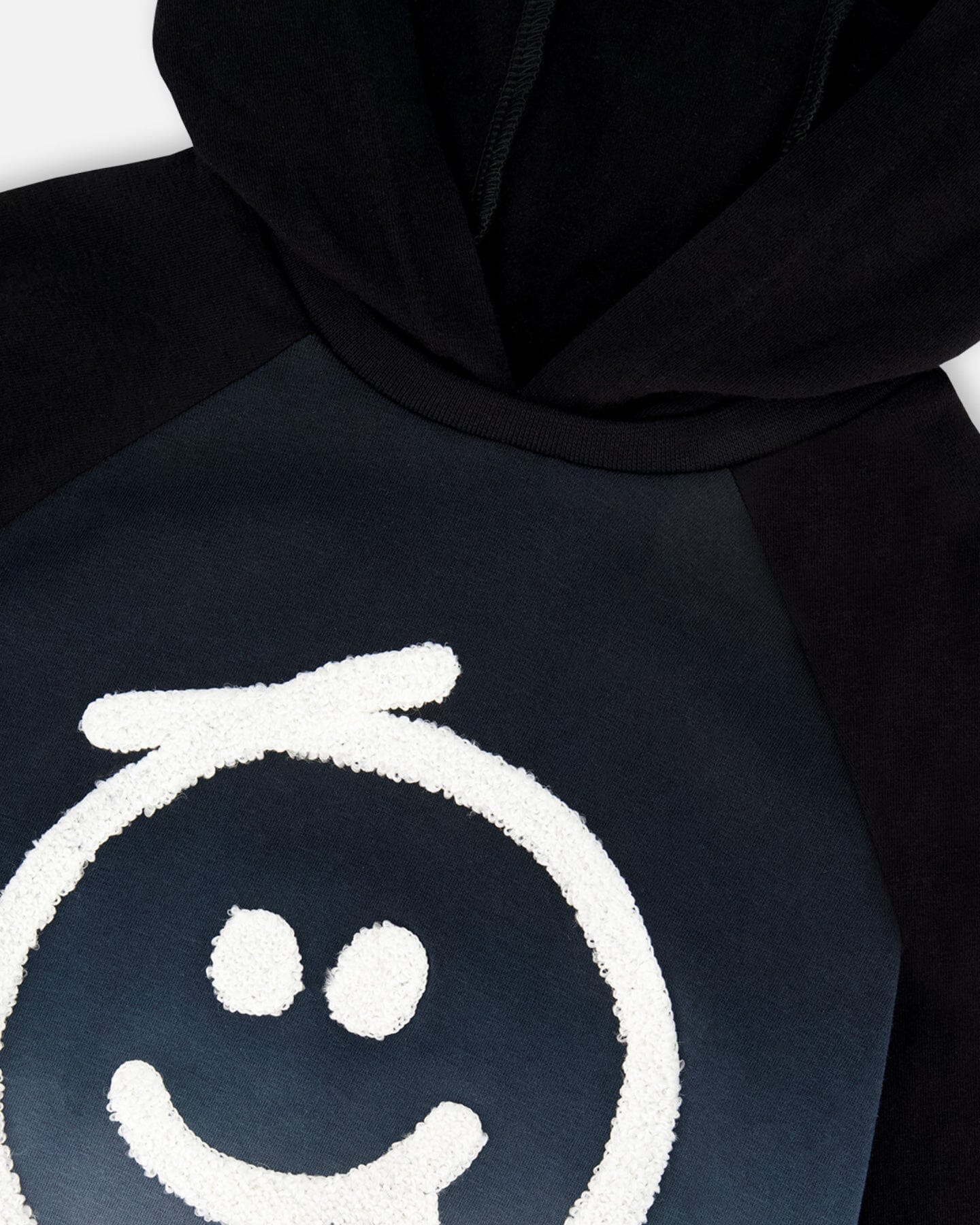 T-shirt à capuche à manches raglan en jersey de coton biologique noir