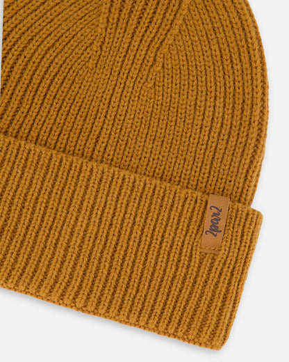 Bonnet en tricot mi-saison marron noix de pécan