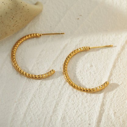 HOLLY : Boucles d'oreilles créoles texturées en or