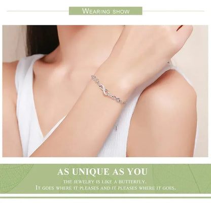 Bracelet infini en argent sterling avec oxydes de zirconium – Ajustable