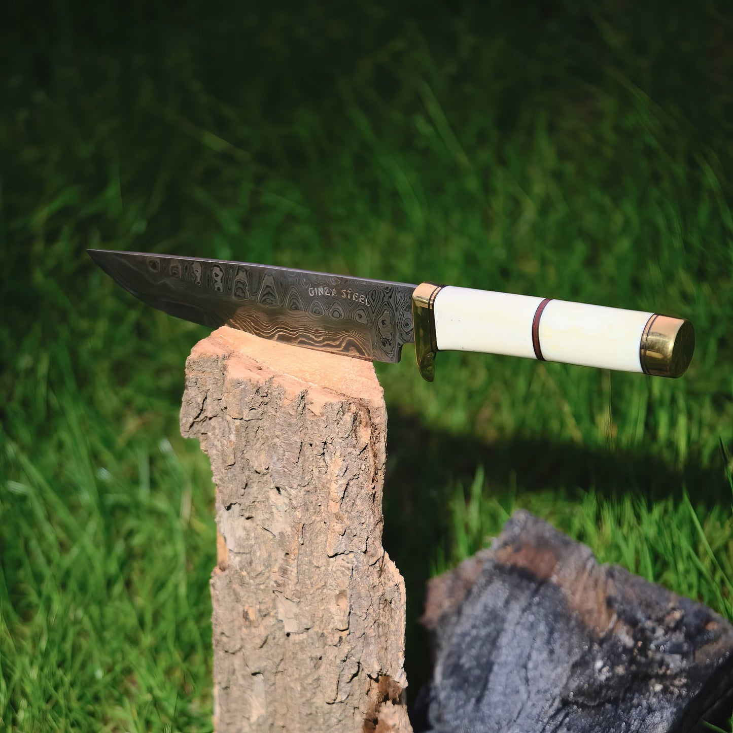 Couteau Bowie Haruto - Manche en os de chameau 7,5 pouces avec étui en cuir