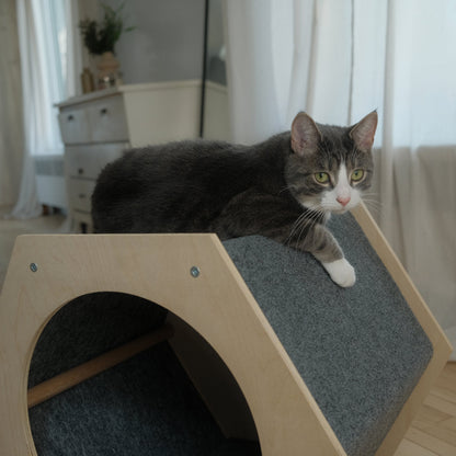 La maison de chat à gratter Hexagone