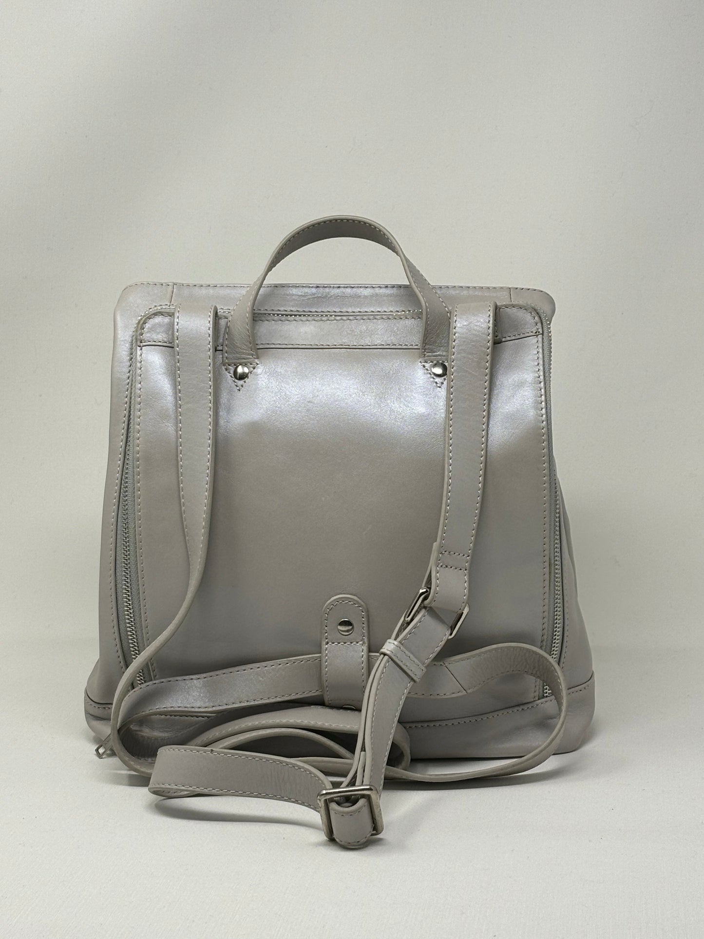 Leather backpack, beaded - Lore