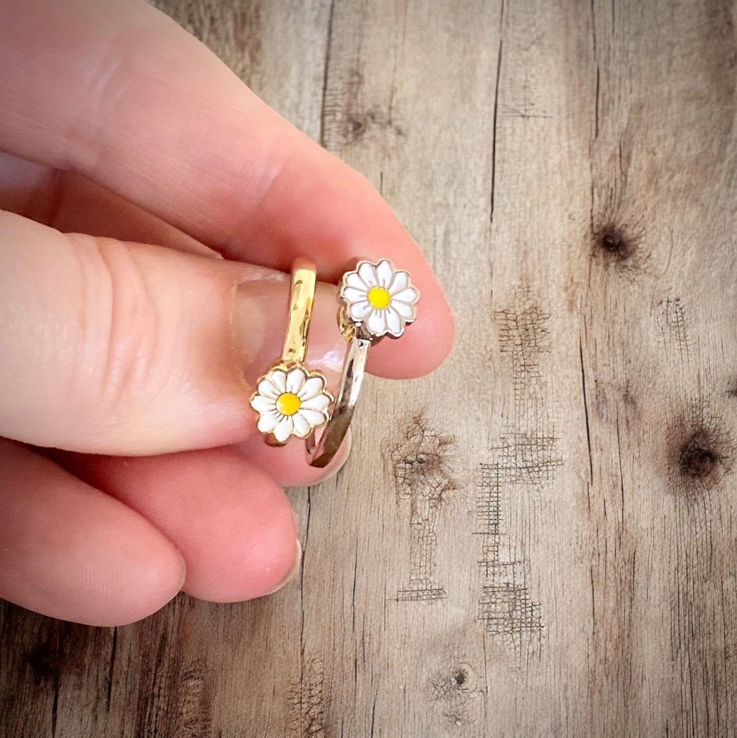 Bague anti-anxiété marguerite – Bague rotative réglable pour soulager l'anxiété