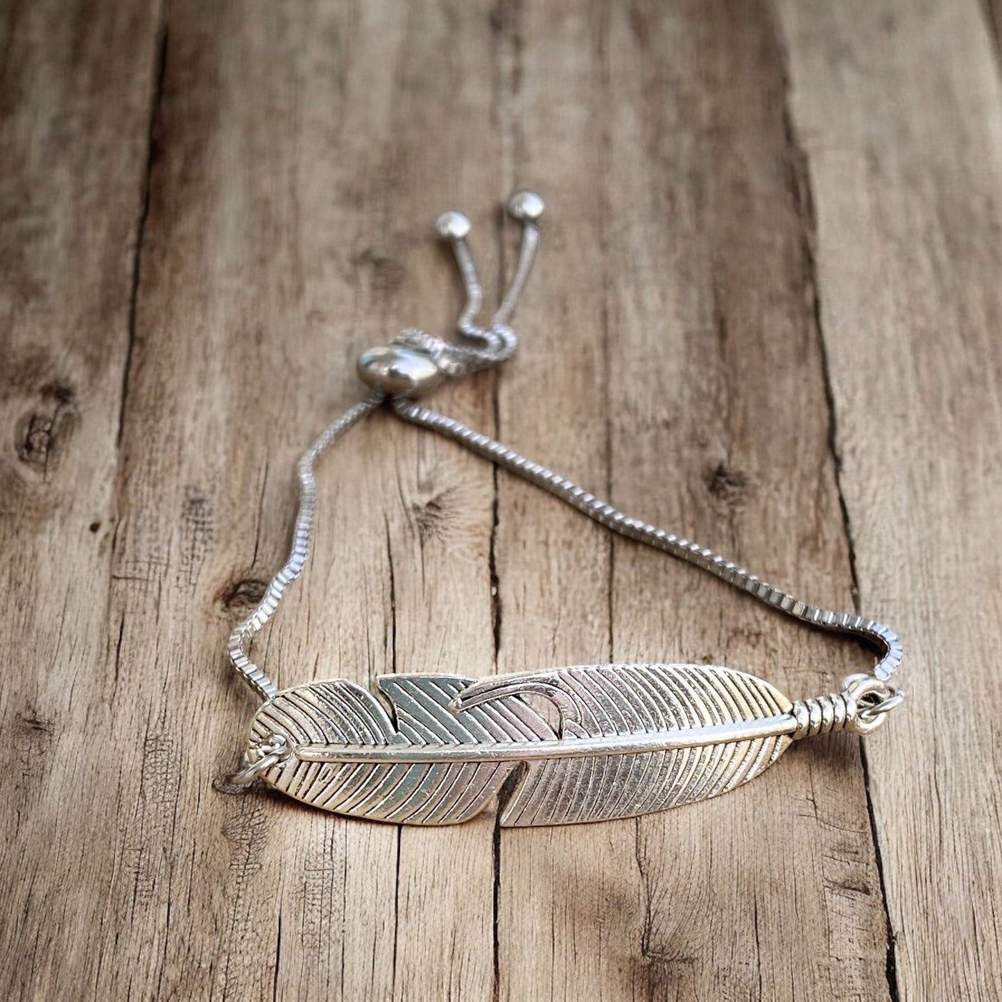 Bracelet ajustable - Plume argentée