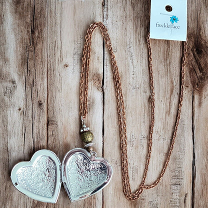 Collier médaillon cœur