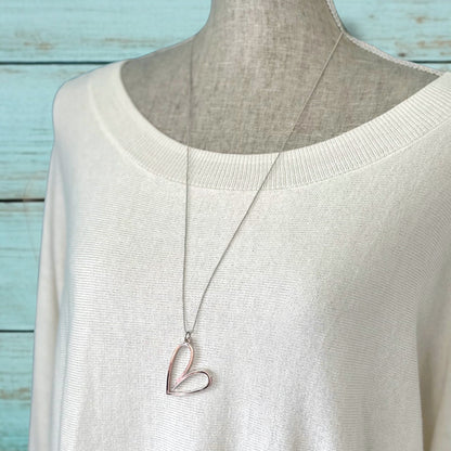 Collier double cœur – Long, métaux mélangés, pendentif or rose et argent