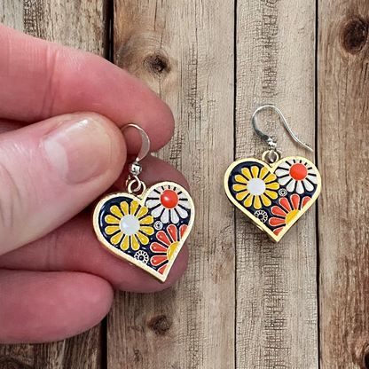 Boucles d'oreilles rétro « Flower Power » – Pompons colorés en émail, hypoallergéniques et légères