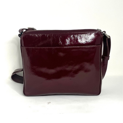Dark burgundy soft patent leather crossbody bag | Gisèle small