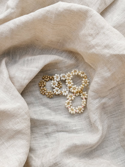 La collection de bagues Daisy Chain