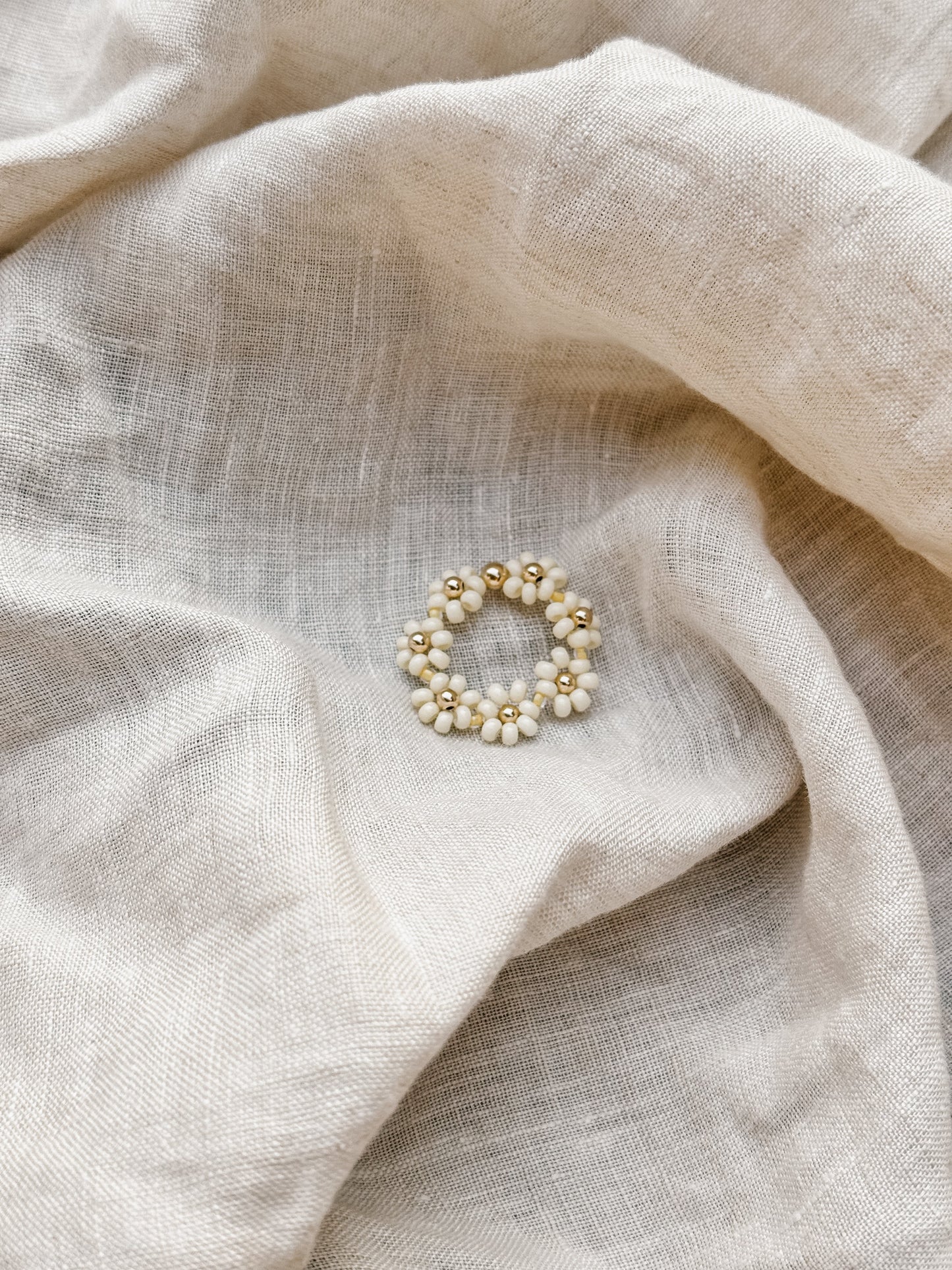 La collection de bagues Daisy Chain