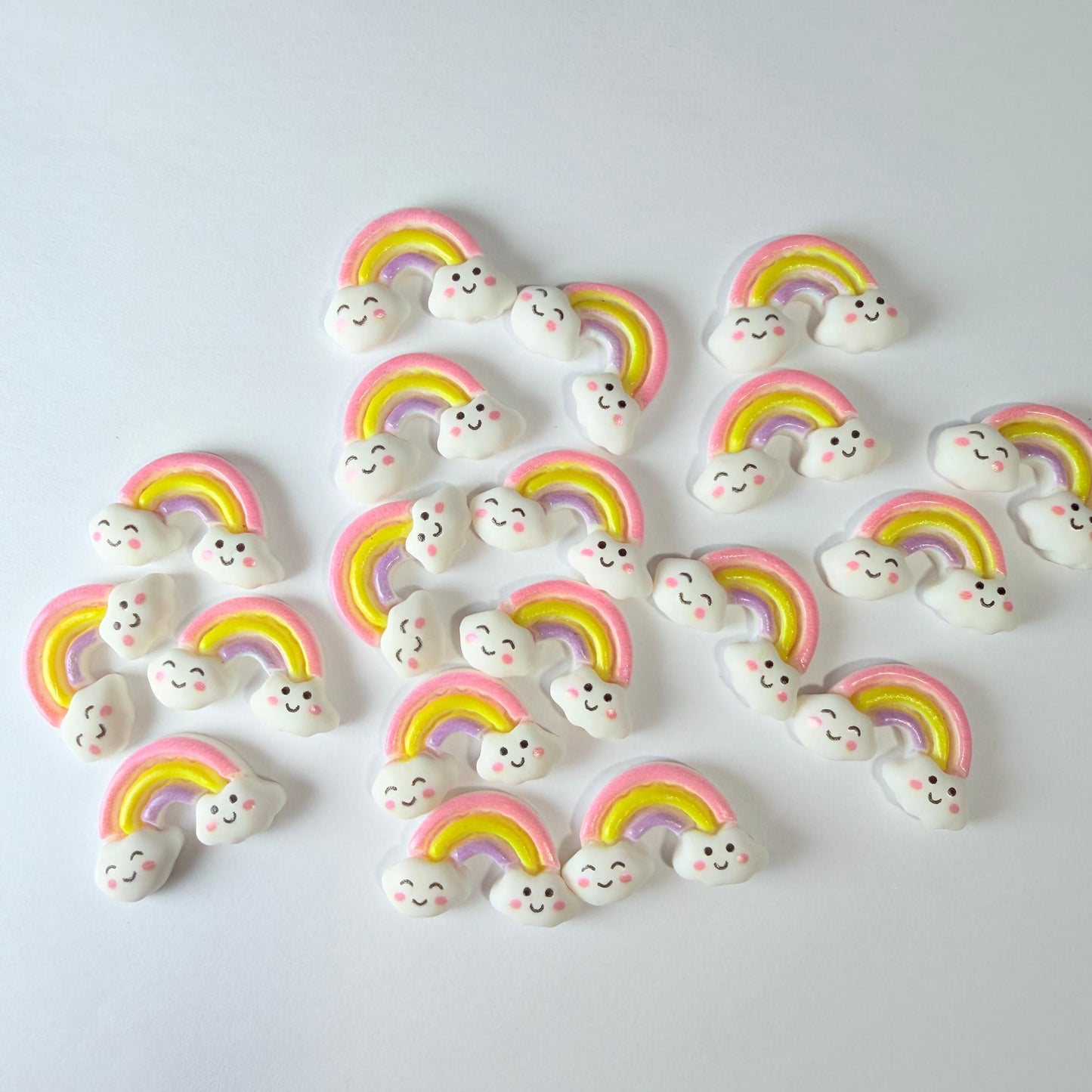 Breloques Smiley Arc-en-ciel pour Loisirs Créatifs