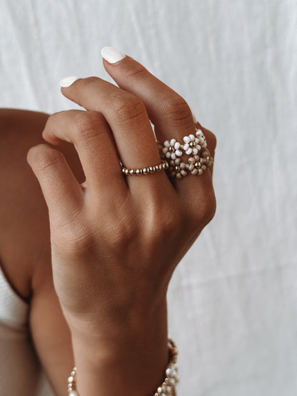 La collection de bagues Daisy Chain