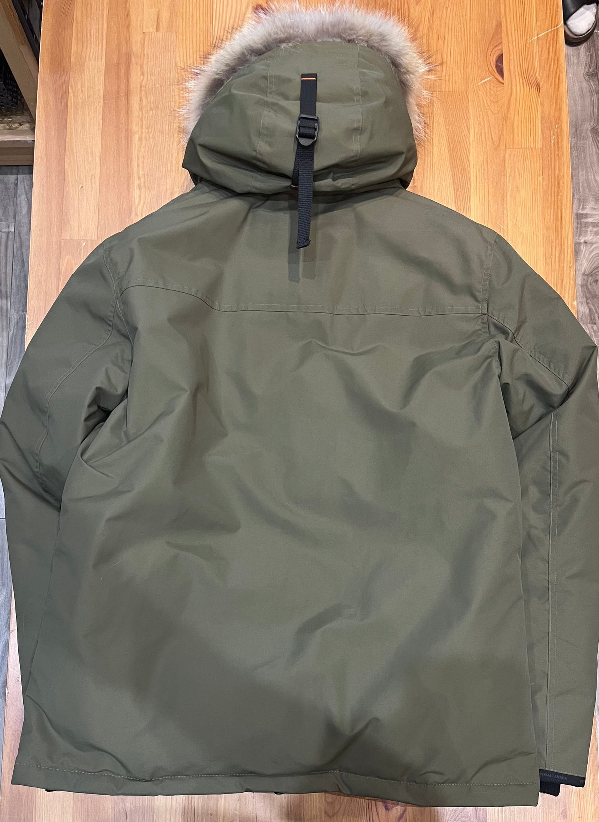 Outdoor Survival Canada Men's Nyik -40 Down Parka, Military Green, Large - ON DISPLAY