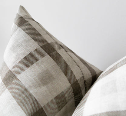 Quinton | Housse de coussin à carreaux neutres