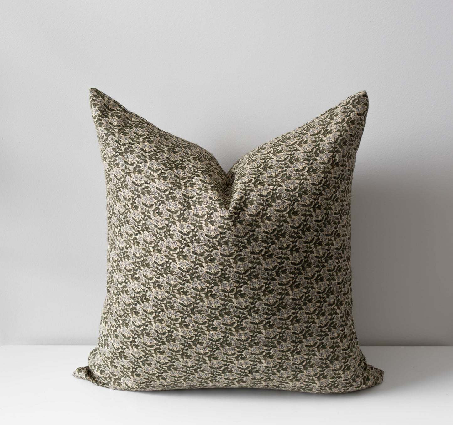 Serein | Housse de coussin à fleurs