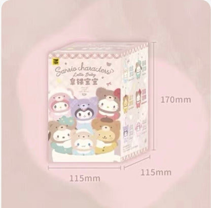 Boîte surprise en vinyle Peluche Bébé Latte Sanrio
