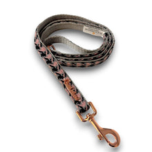Elite Leash with hands-free extension