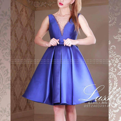 Robe courte de bal en taffetas à col en V profond et perles