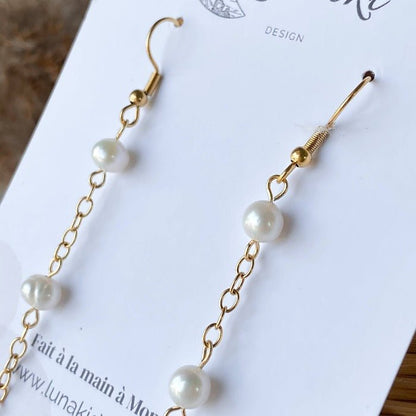 TRIPLE | Triple Pearl Earrings
