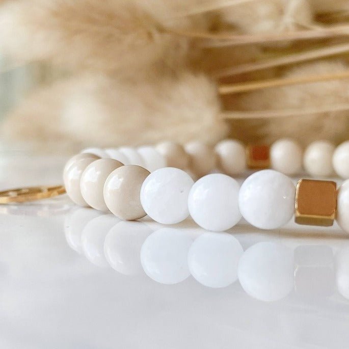 ORION | Bracelet en pierre de rivière, jade blanc et acier inoxydable