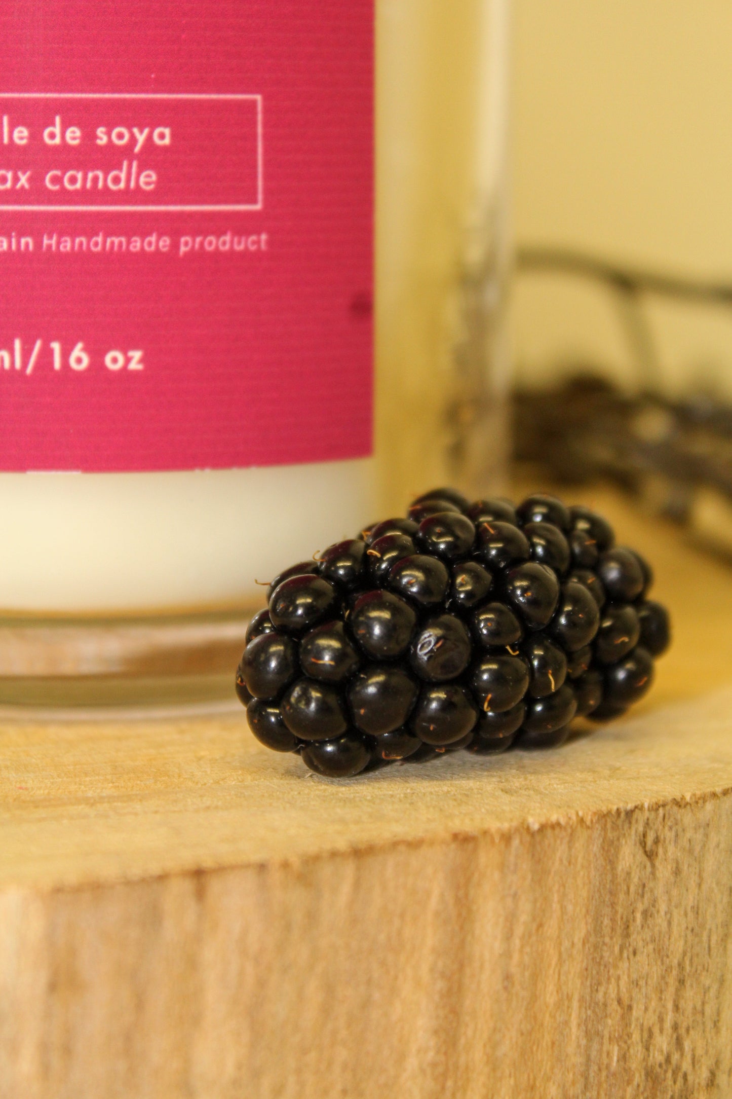 Soy candle 16 oz - Blackberry & Vanilla