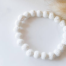 LAVE | Bracelet diffuseur en pierres de lave blanche