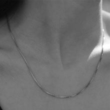 INGA: Mini-Box Chain Necklace in Silver (White Gold)