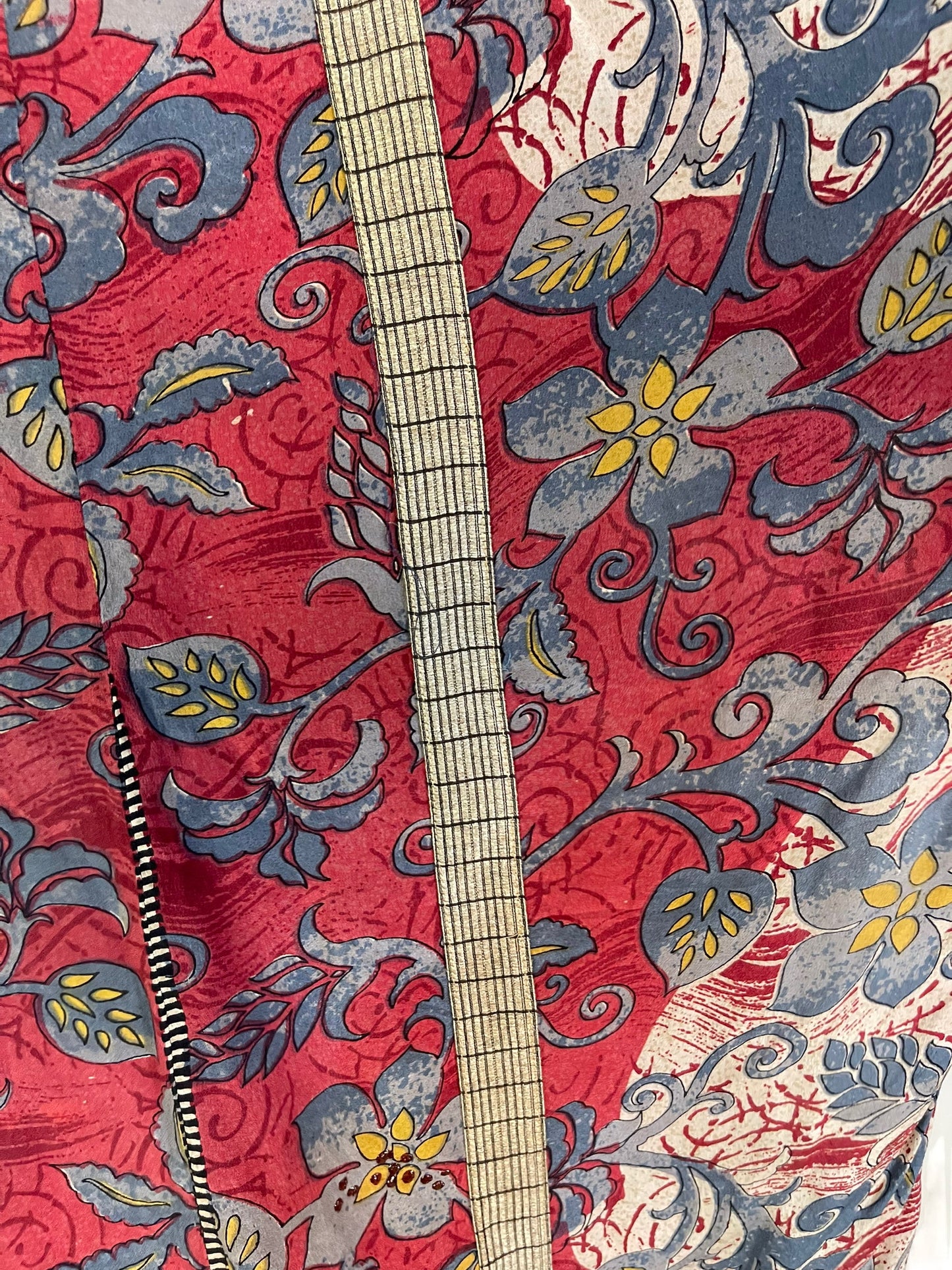 PRC6686 Haut Avatar cascade en pure soie