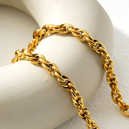 Style ISLINGTON : Collier chaîne multi-maillons épais et complexe