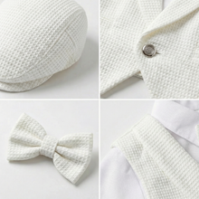 Ensemble de baptême « Classy Penguin » avec queue-de-pie et chapeau