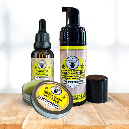 Lot Trinity "Beard Boss" – The Professor (Ensemble 3 pièces de soins pour barbe : Huile, Baume, Lavant) | Bois de cèdre croquant, vanille douce et subtile note de cigare doux | Collaboration Dr. Chris Schneider