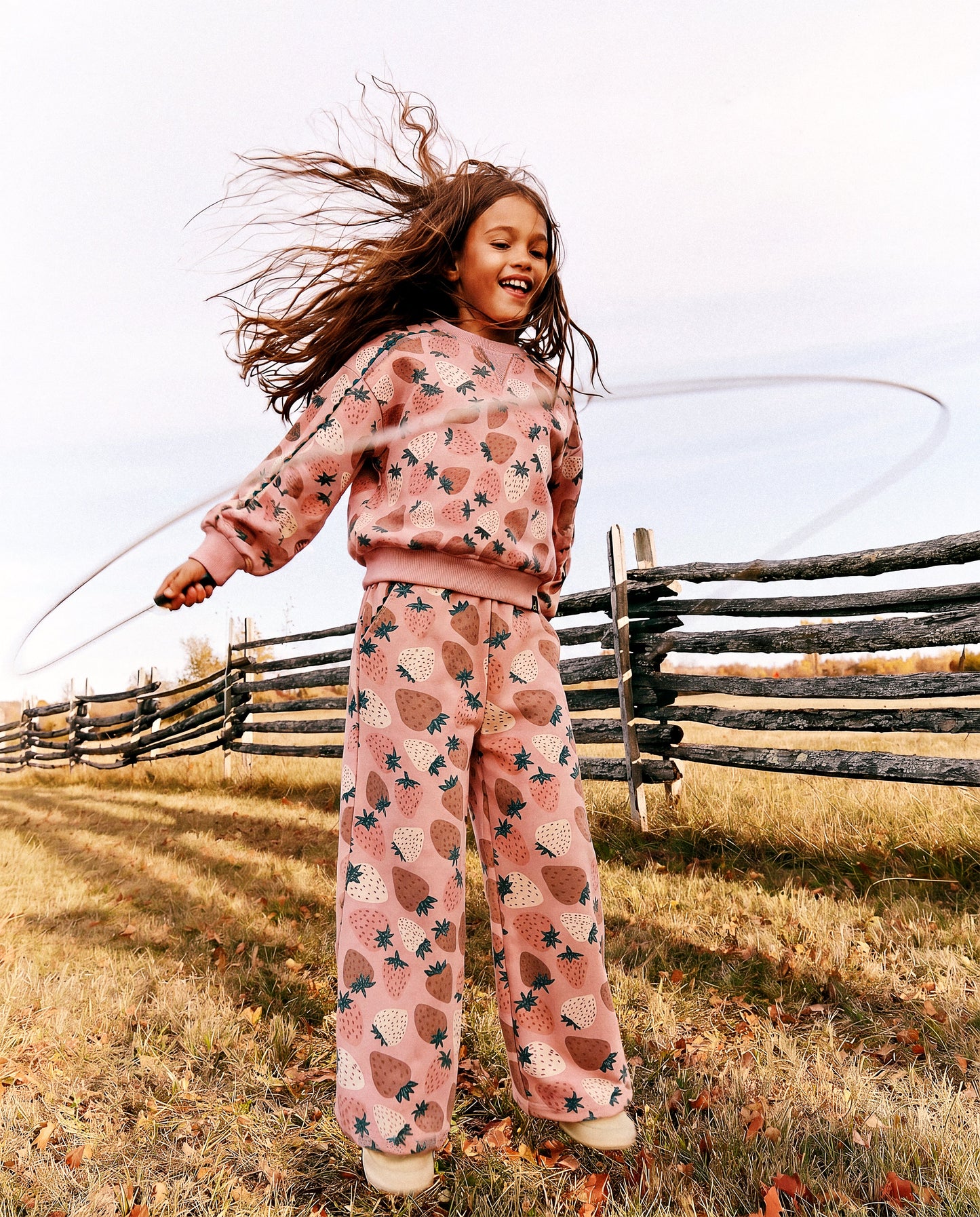 Sweatshirt Pink Strawberry Print