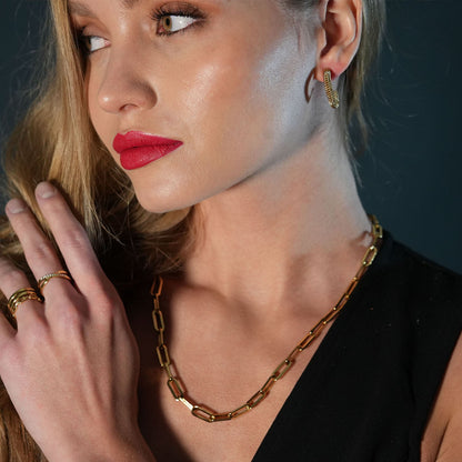JACINTA 18" Doré : Collier contemporain avec chaîne à maillons trombone