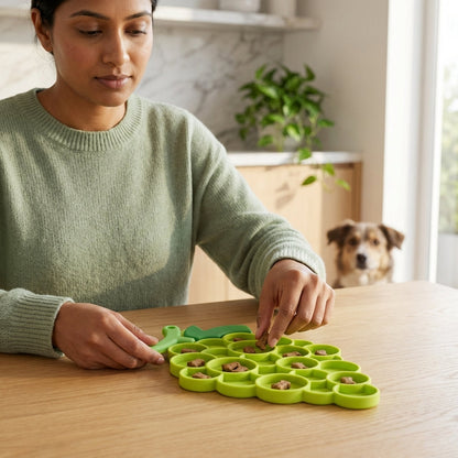 Crispy Grapes™ Lick Mat & Spatula