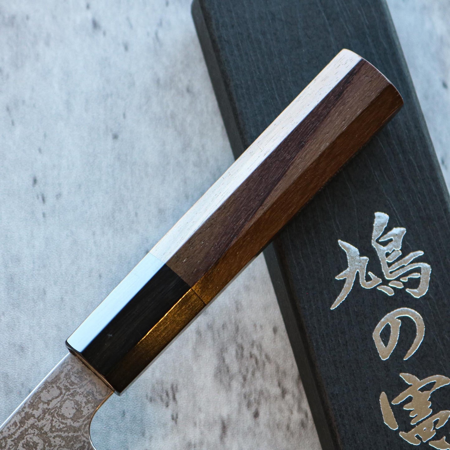 Kenshiro Hatono Ginsan Damas Petty 135 mm Bois de rose