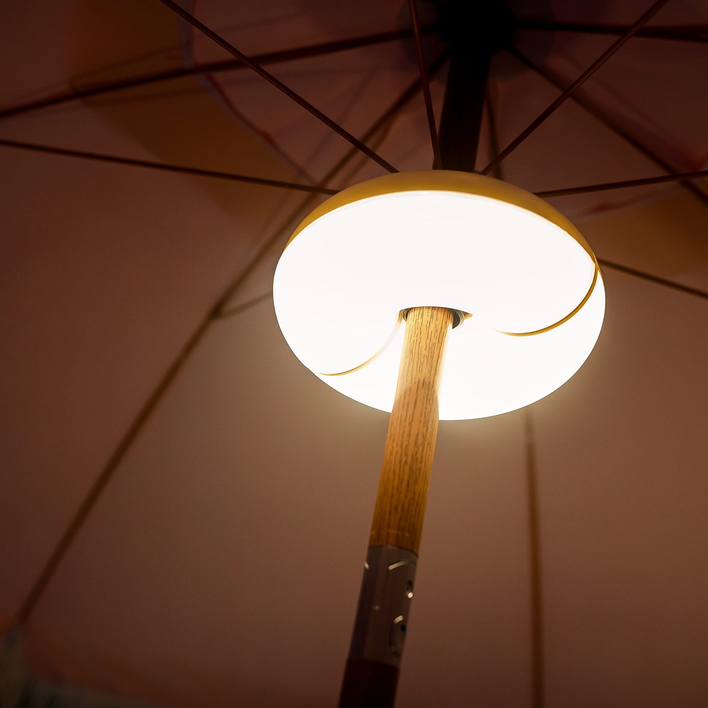 Lima<br> Ampoule LED portable pour parasol