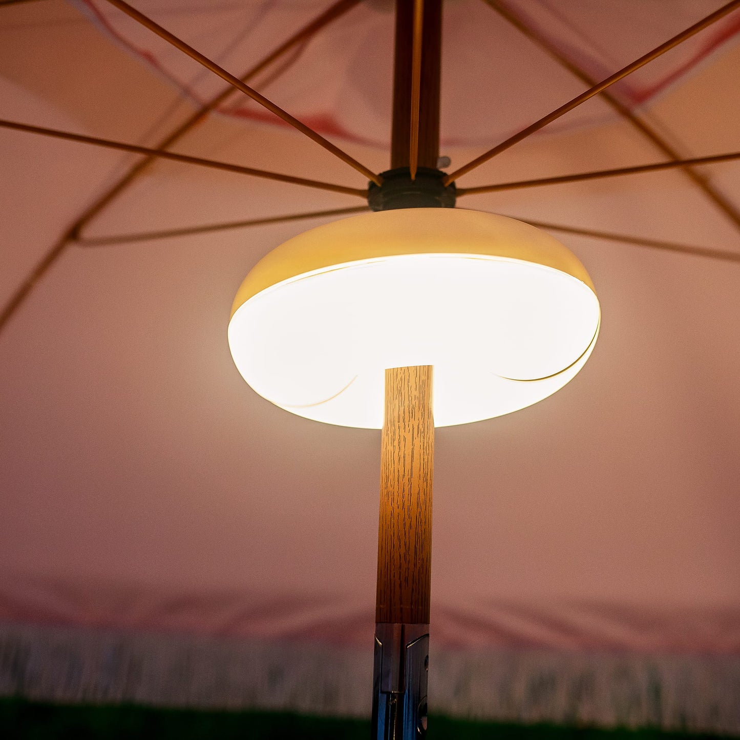 Lima<br> Ampoule LED portable pour parasol